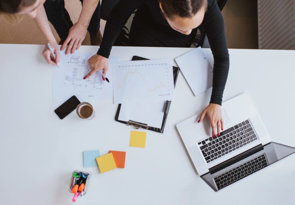 five-mistakes-avoid-selecting-implementing-new-hr-system/
